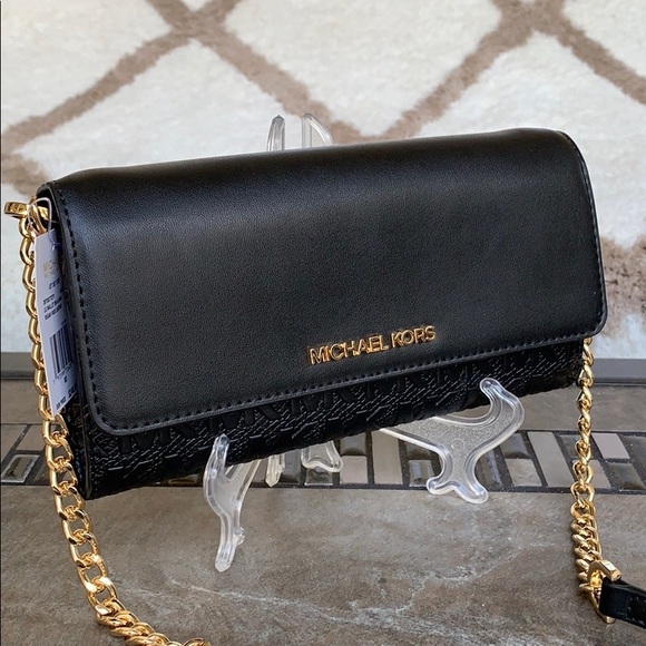 MICHAEL KORS JET SET ITEM LG WALLET ON A CHAIN - Picture 2 of 16
